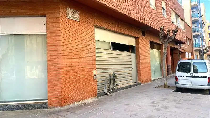 Local comercial en alquiler en Zona Papa Luna - Platja del Gurugú, imagen 4