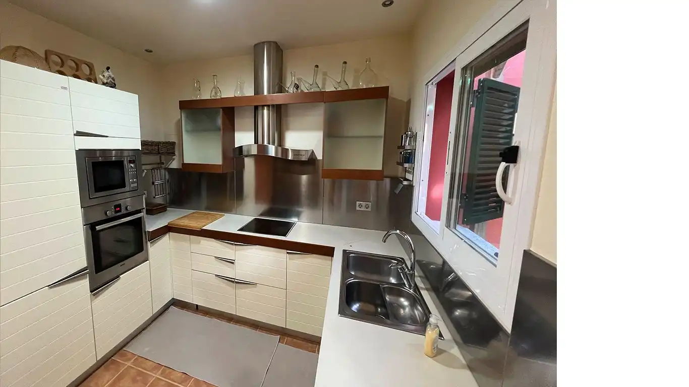 Kitchen of Houses for rent in Sant Feliu de Guíxols  with Air Conditioner, Heating and Private garden