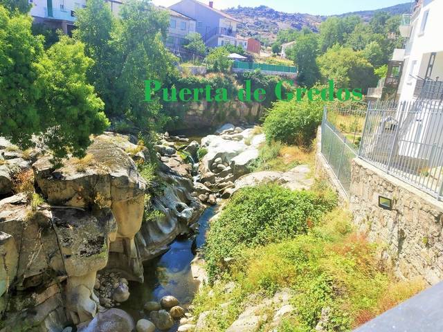 Casa-chalet en Venta en Calle del Puente en Nava del Barco