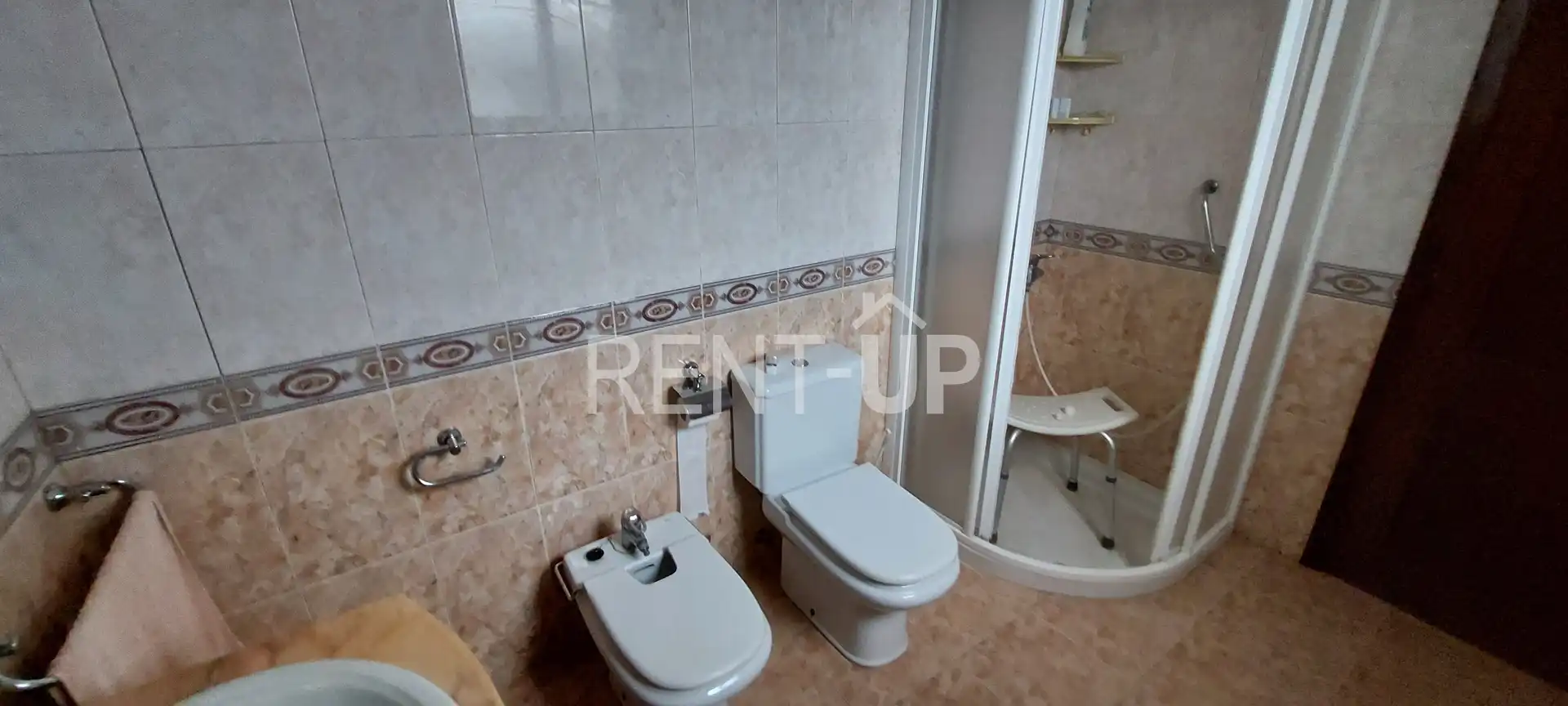 Baño de Casa o chalet en venta en La Granja de la Costera con Terraza, Trastero y Amueblado
