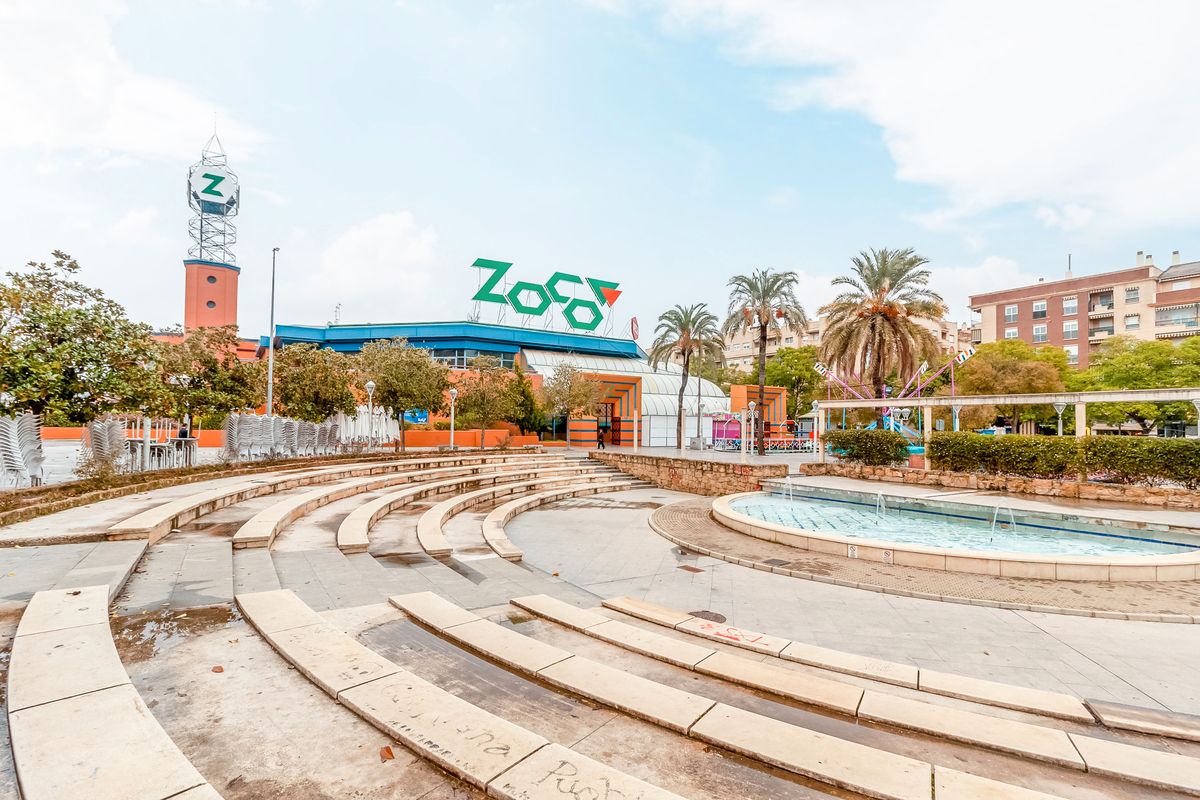 Piscina de Local en venda en  Córdoba Capital amb Aire condicionat i Calefacció