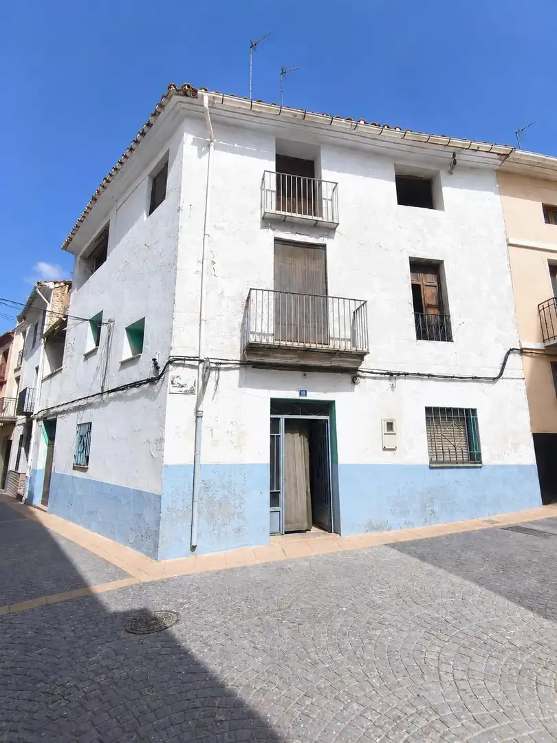 Country house with terrace for sale in Artana