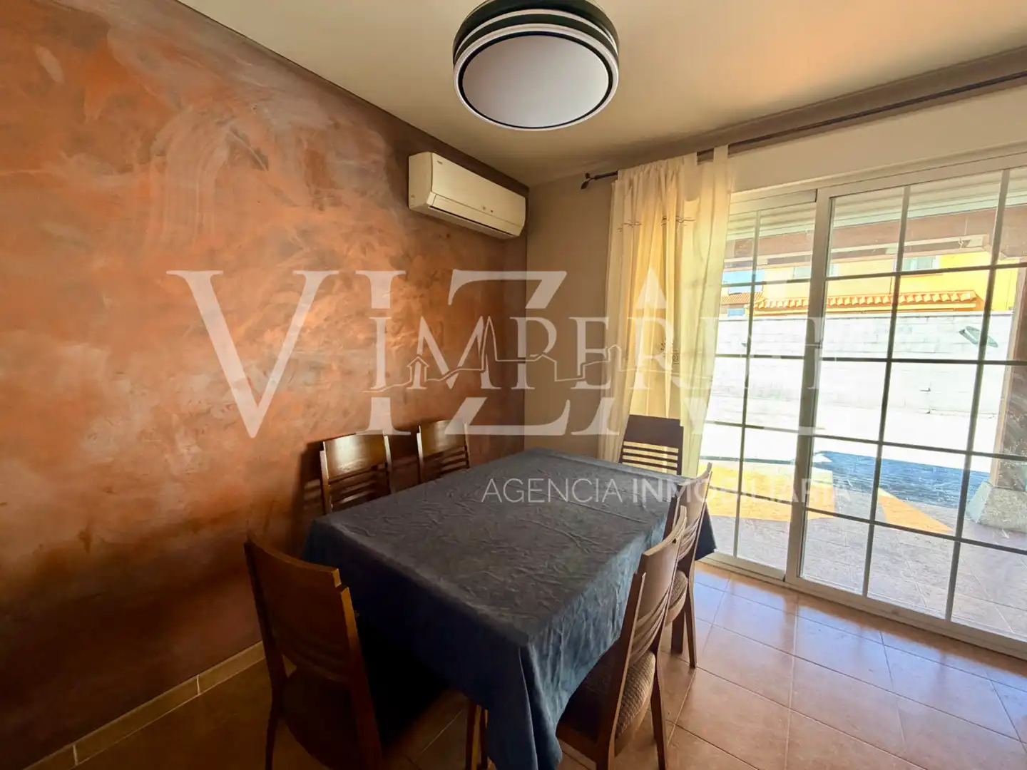 Comedor de Casa adosada en venta en Argés con Aire acondicionado, Calefacción y Amueblado