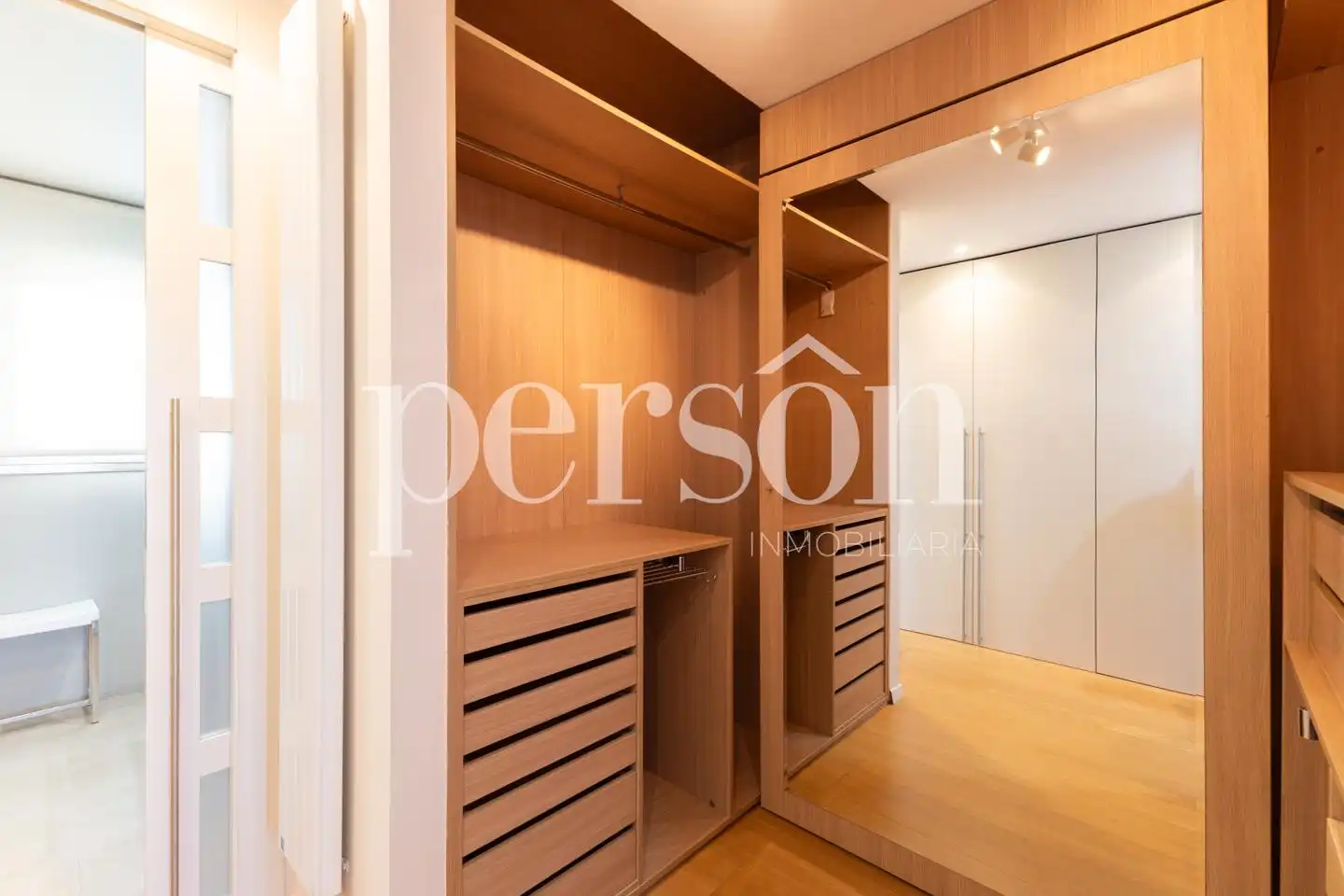 Penthouse with terrace to rent in L'Eixample, imagen 16