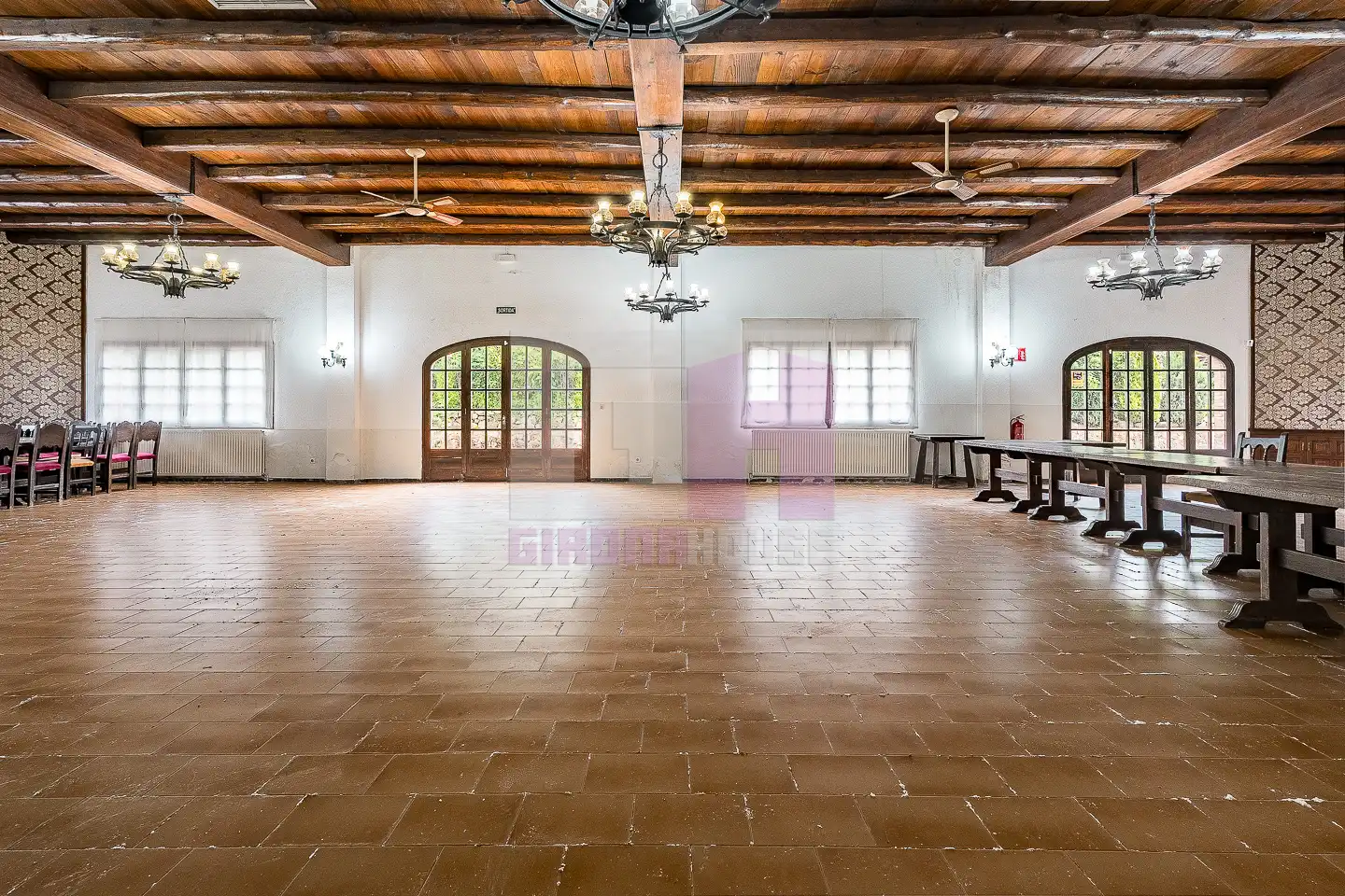 Houses for sale in Caldes de Malavella  with Air Conditioner, Heating and Private garden