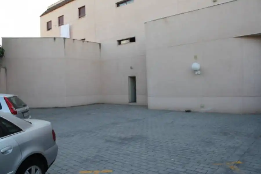 Piso con ascensor en venta en Jacarilla, imagen 4