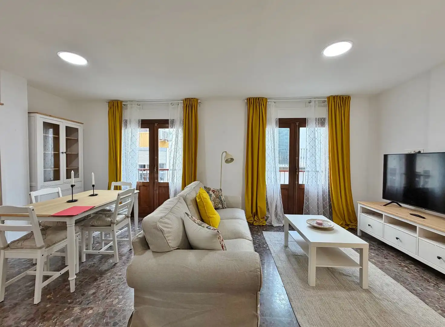 Sala d'estar de Pis de lloguer en Almería amb Aire condicionat, Calefacció i Terrassa
