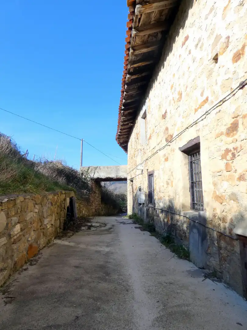 Vista exterior de Finca rústica en venta en Aramaio con Calefacción, Amueblado y Balcón