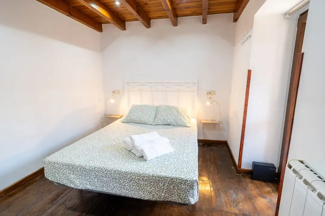 Dormitori de Casa o xalet de lloguer en Villaviciosa amb Calefacció, Jardí privat i Terrassa