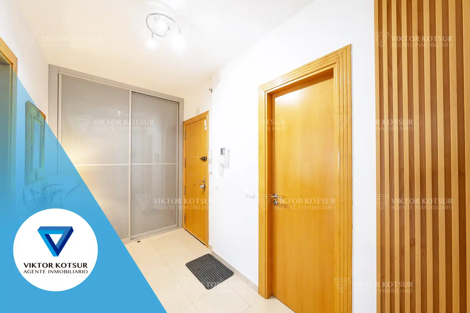 Flat for sale in Roquetas de Mar  with Air Conditioner, Terrace and Internet