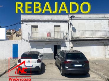 Casa amb balcó en venda a Las Cabezas de San Juan
