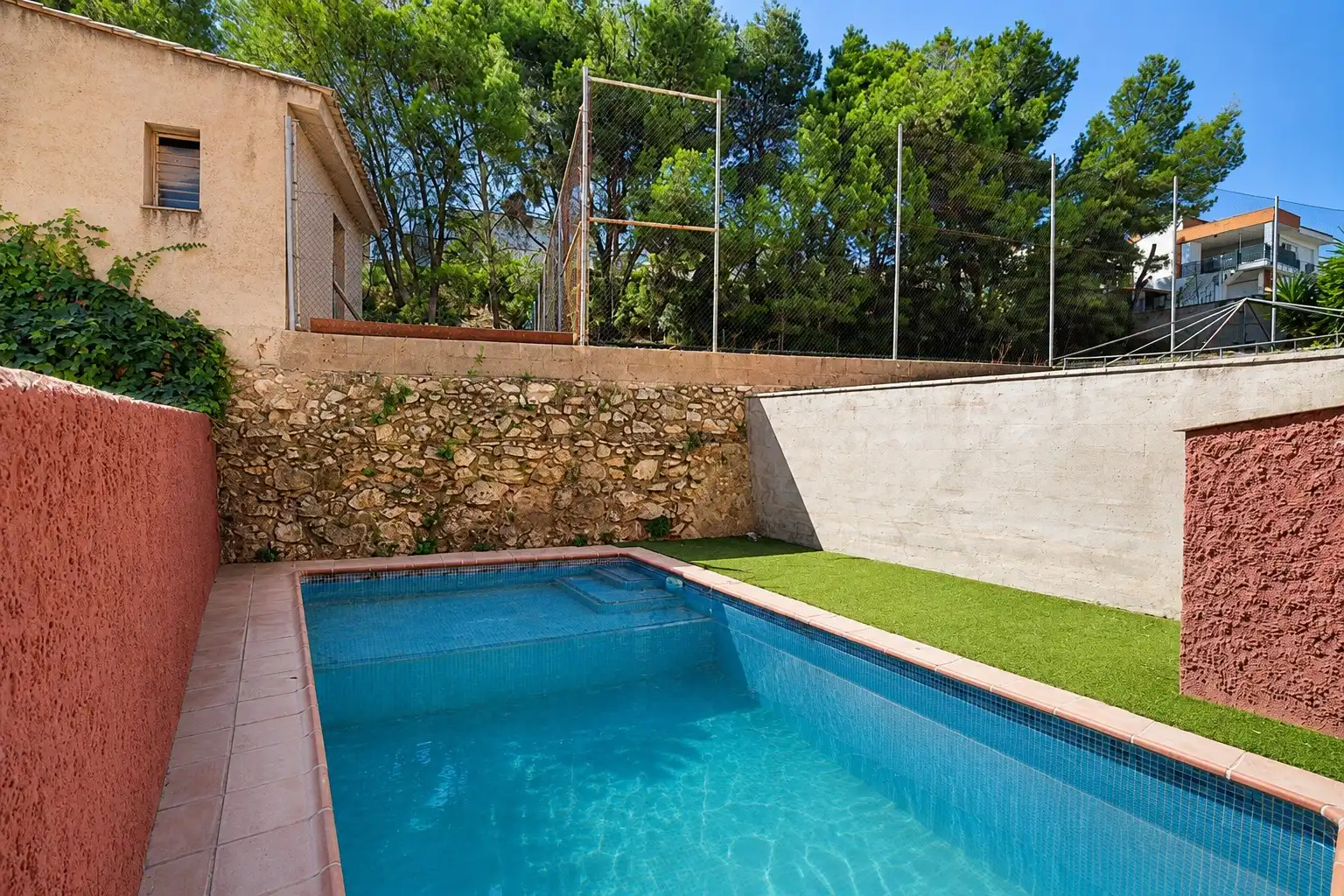 Piscina de Casa o chalet en venta en Chiva con Jardín privado, Terraza y Piscina