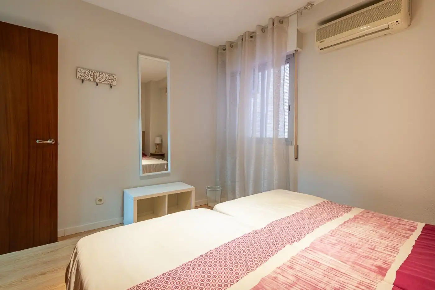 Schlafzimmer von Wohnung zur Miete in Málaga mit Klimaanlage, Terrasse und Möbliert