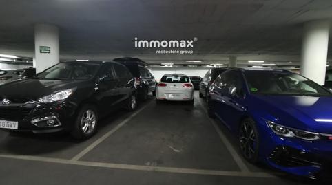 Foto 3 de Garaje de alquiler en Jose Agustín Goytisolo, Eixample, Barcelona