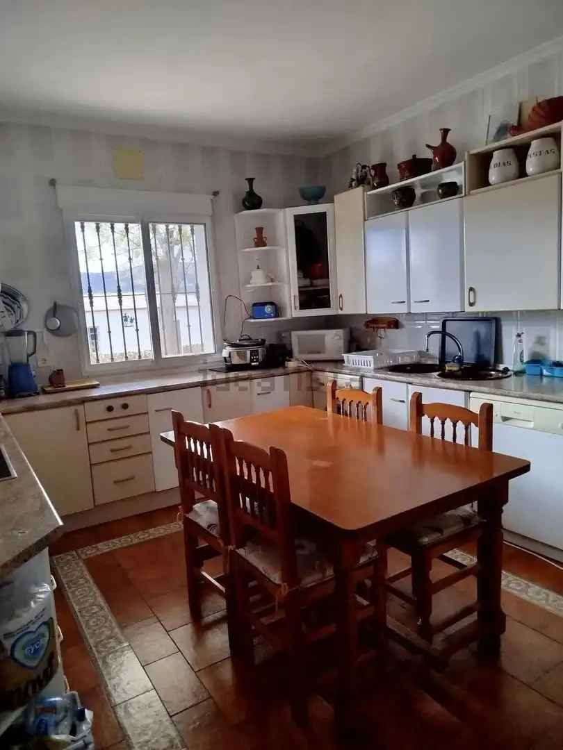 Cuina de Casa o xalet en venda en Villar del Pozo amb Aire condicionat, Jardí privat i Piscina