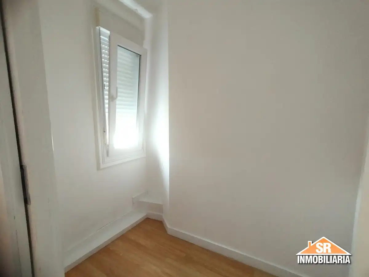 Bedroom of Flat for rent in A Coruña Capital   with Furnished, Oven and Washing machine