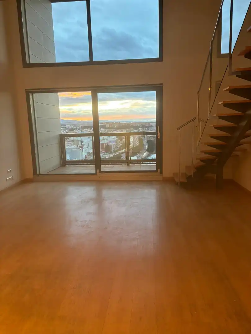 Loft zur Miete in Calle Jacarandás, 2, El Castell
