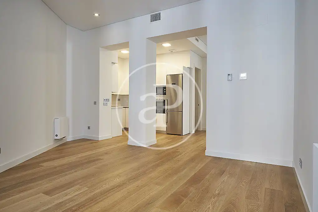 Wohnung zur Miete in Madrid mit Klimaanlage, Heizung und Abstellraum