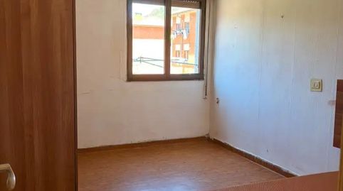 Foto 5 de Piso en venta en Calle Pablo Ruiz Picasso, 30, Santa Marina - Polígono, Mieres (Asturias)