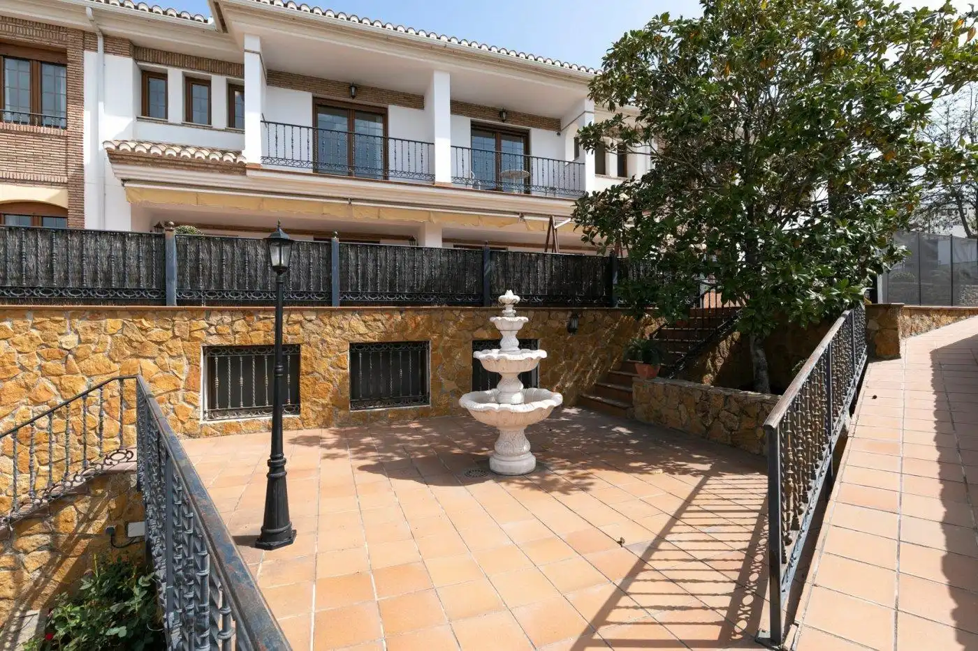 House with pool for sale in Huétor Vega, imagen 60