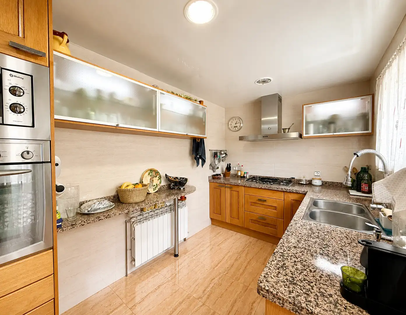 Kitchen of Houses for sale in Torrelles de Llobregat  with Heating, Private garden and Terrace
