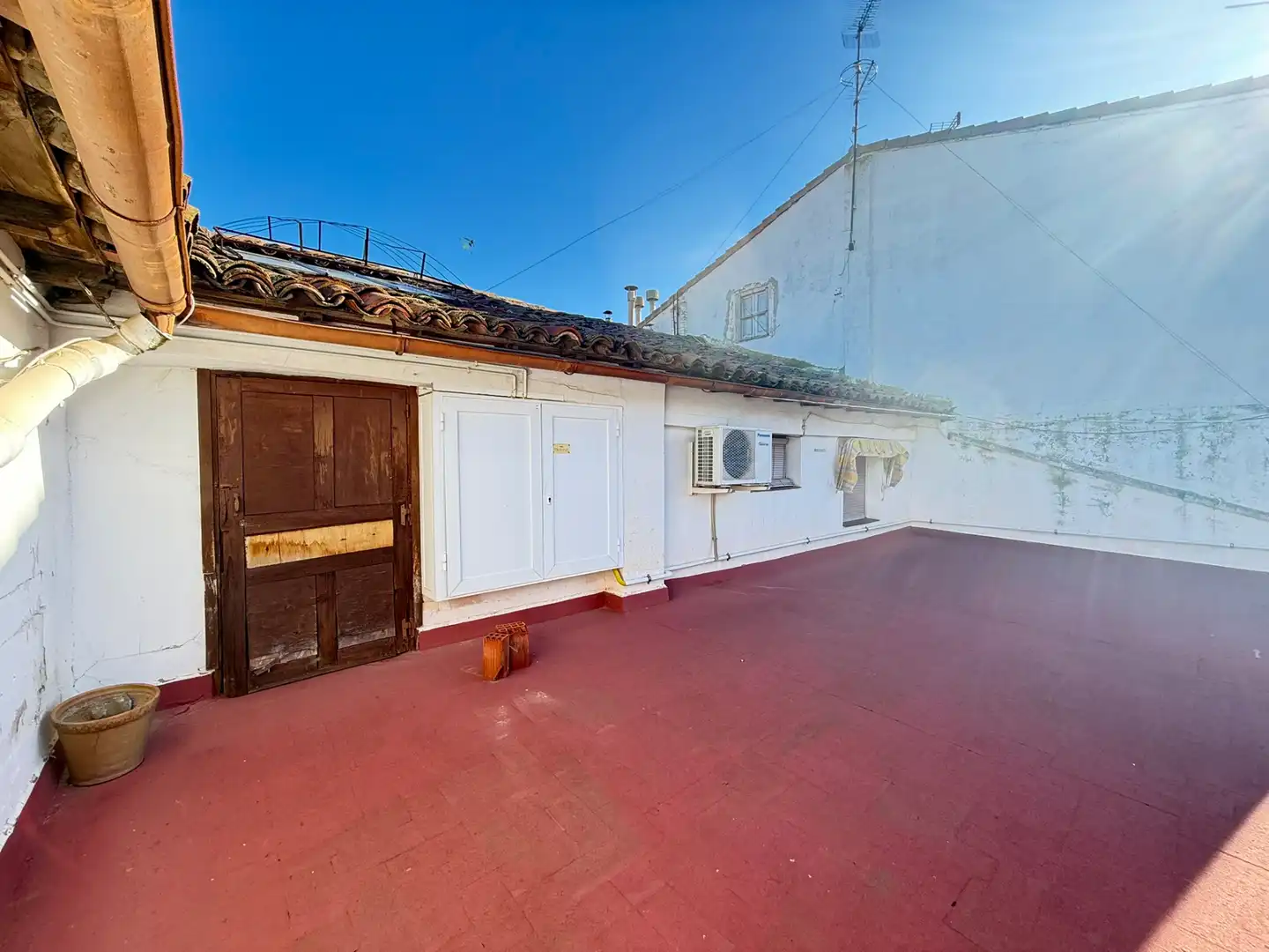 Vista exterior de Ático en venta en Caspe con Aire acondicionado, Calefacción y Amueblado