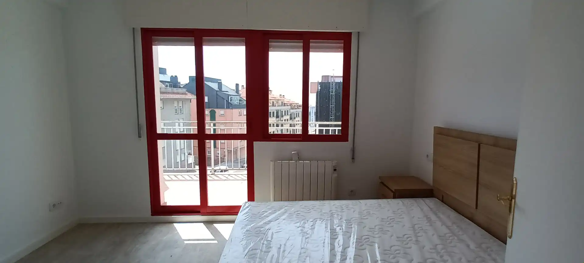 Habitación de Dúplex en venta en Sanxenxo con Terraza, Balcón y Piscina comunitaria