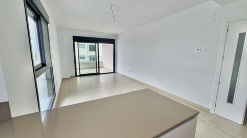 Foto 4 de Apartament de lloguer a Calle Salvador Dali, Los Álamos, Málaga