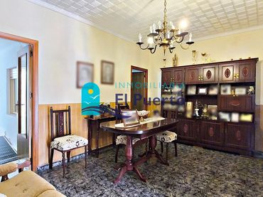 Casa in vendita a Las Cánovas - Cuevas de Reyllo