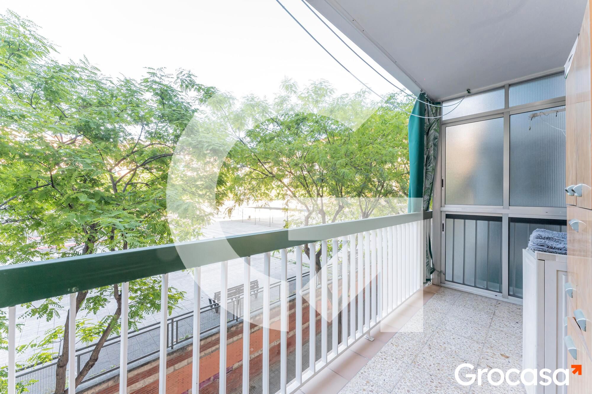 Balcony of Flat for sale in Cornellà de Llobregat  with Air Conditioner, Heating and Terrace