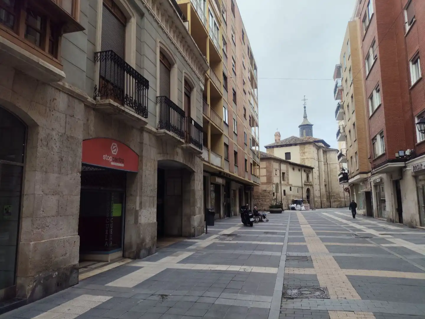 Außenansicht von Geschaftsraum zur Miete in Palencia