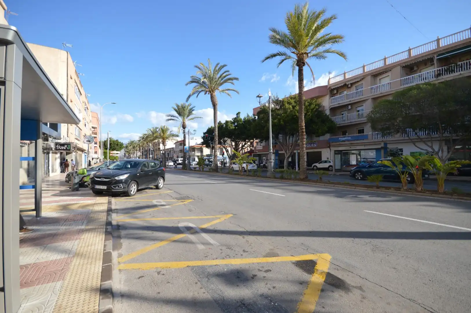 Exterior view of Office for sale in Roquetas de Mar  with Air Conditioner