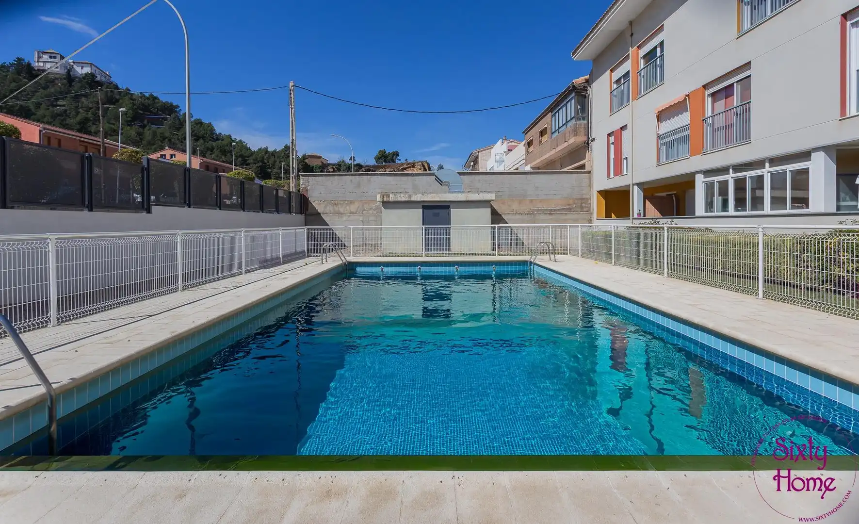 Piscina de Dúplex en venta en Andorra (Teruel) con Calefacción, Jardín privado y Terraza