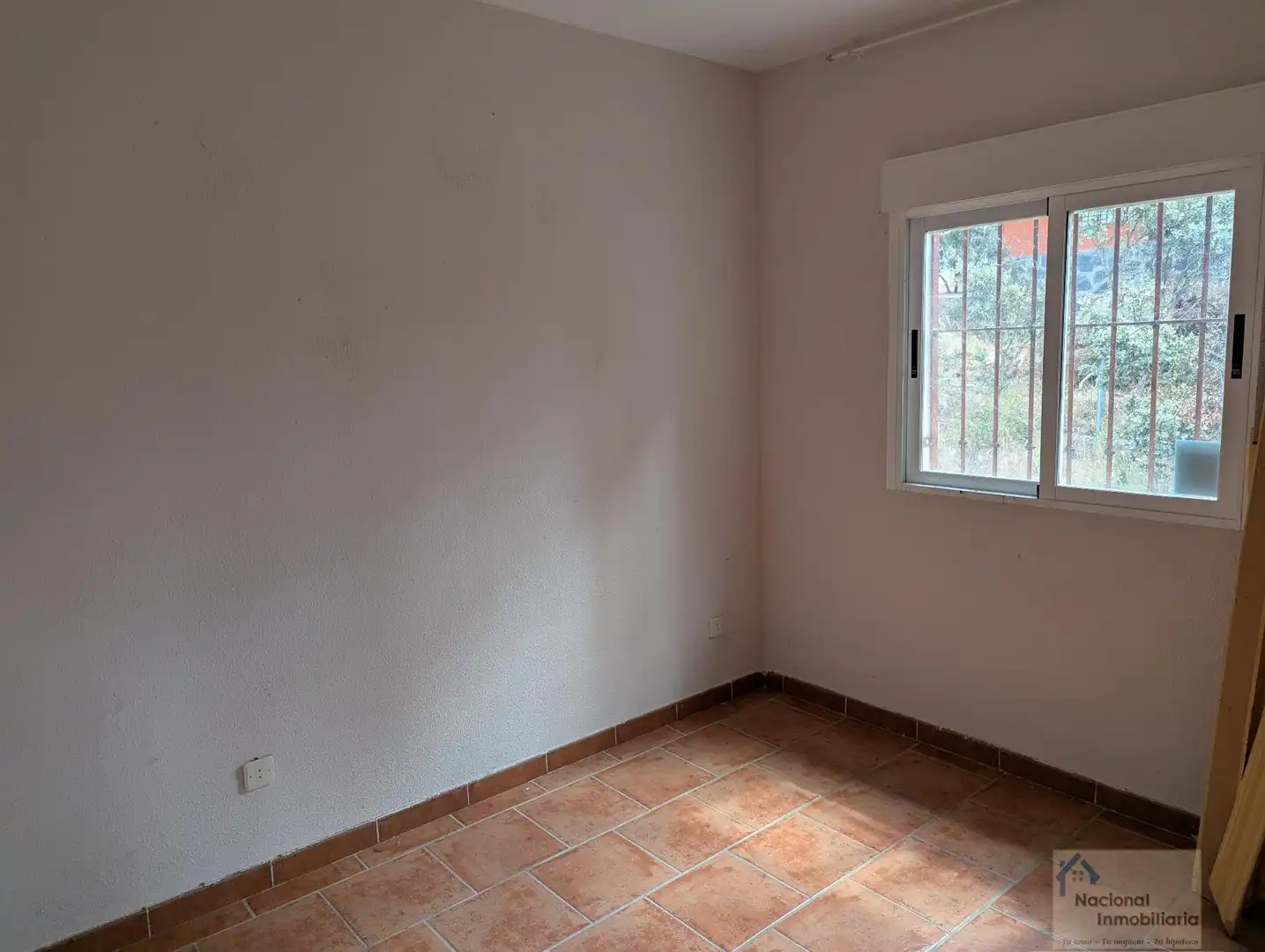 Dormitori de Casa o xalet en venda en Marugán amb Calefacció, Traster i Alarma