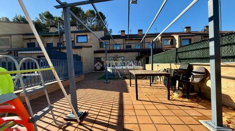 Foto 3 de Casa adosada en venda a Quer, Guadalajara