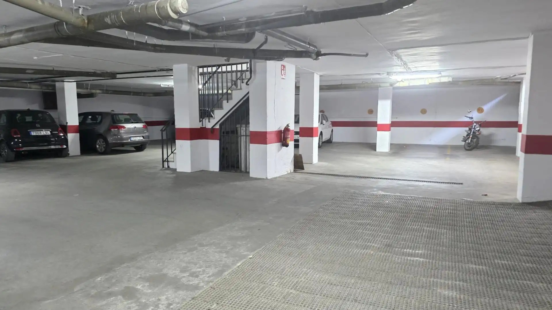 Aparcament de Garatge en venda en Camas