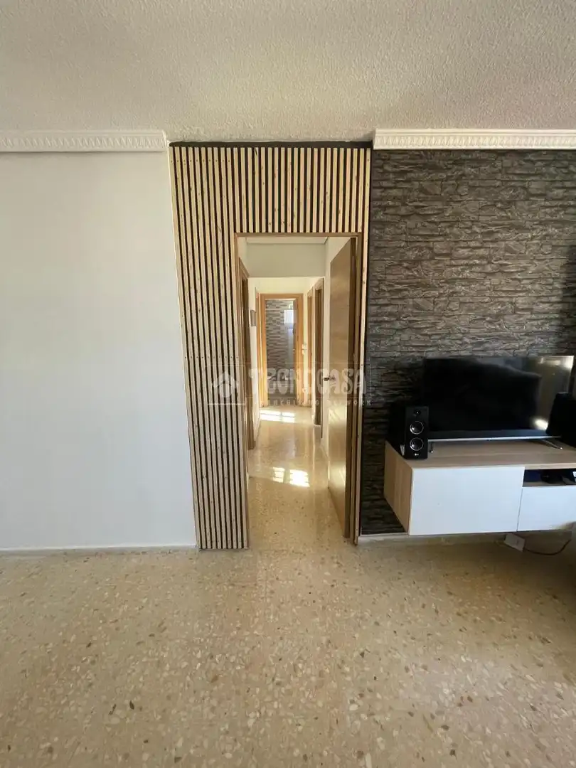 Flat for sale in Sevilla  with Air Conditioner and Terrace