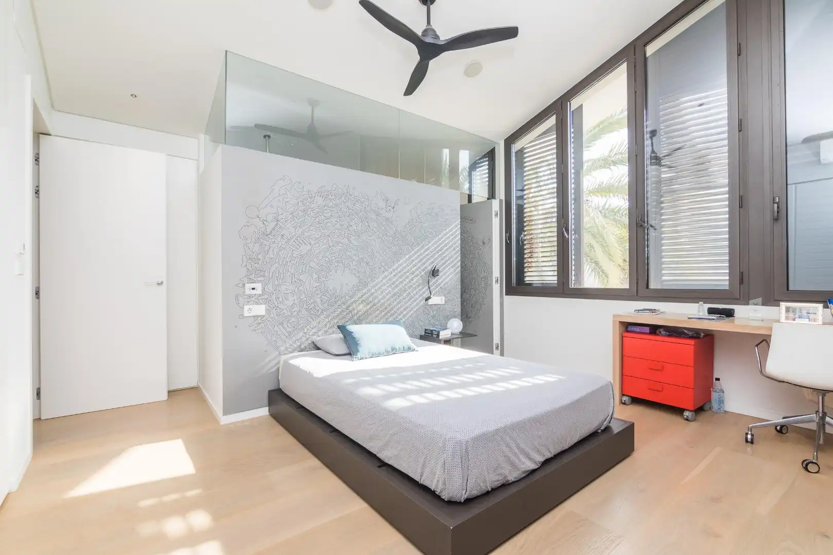 Schlafzimmer von Haus oder Chalet zum Verkauf in Elche / Elx mit Klimaanlage, Heizung und Privatgarten