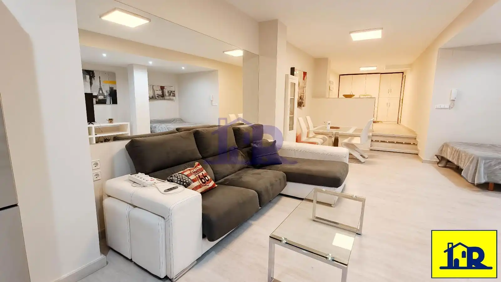 Sala de estar de Piso de alquiler en Cuenca con Calefacción, Terraza y Amueblado