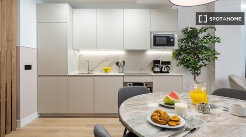 Photo 3 of Study to share in Castilla, Madrid