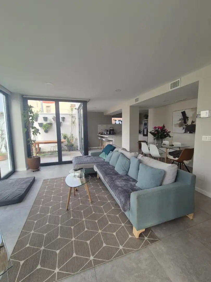 Sala d'estar de Casa o xalet en venda en Bormujos amb Jardí privat i Terrassa