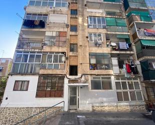 Vista exterior de Pis en venda en Alicante / Alacant amb Traster i Balcó