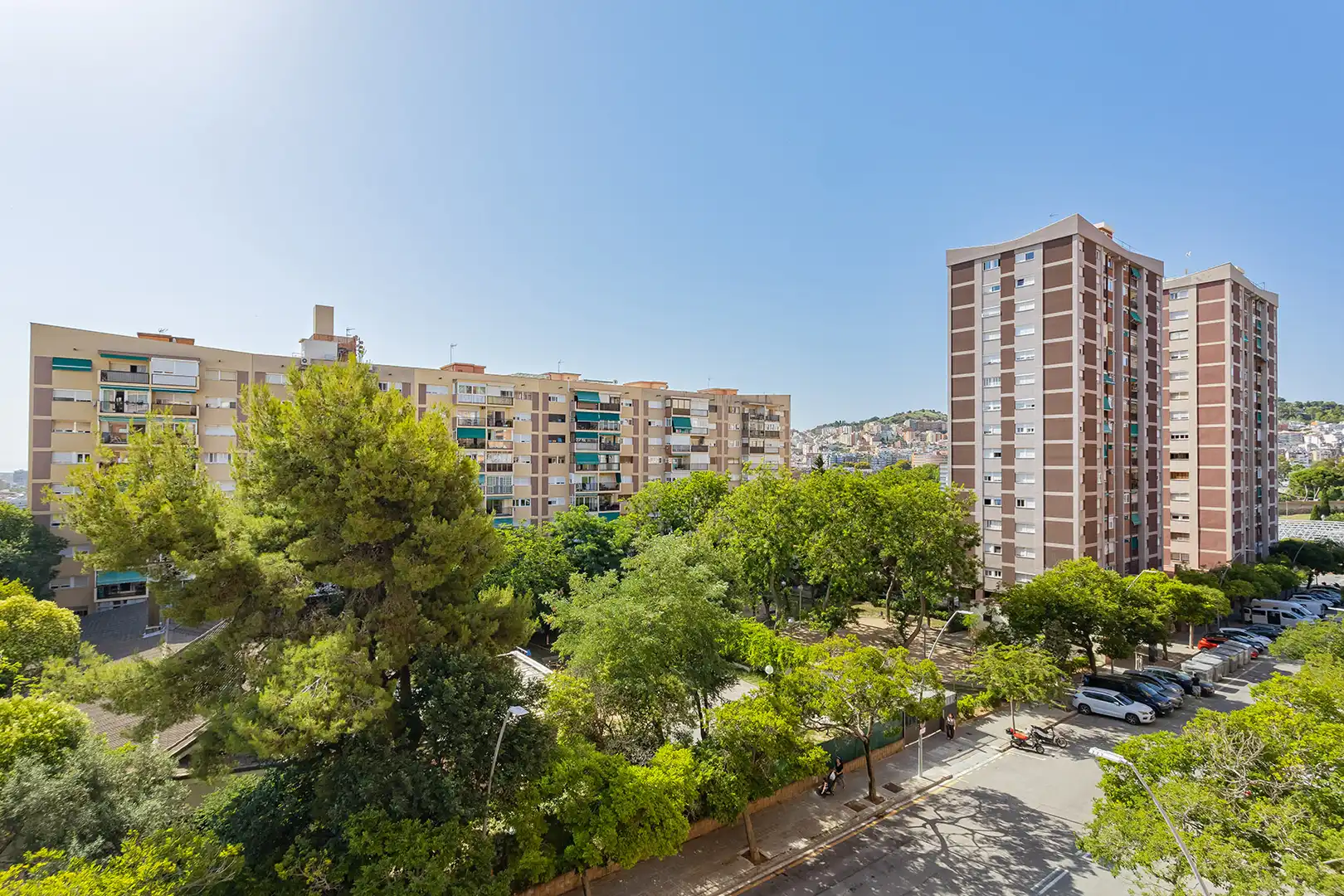 Vista exterior de Pis en venda en Barcelona amb Calefacció i Balcó