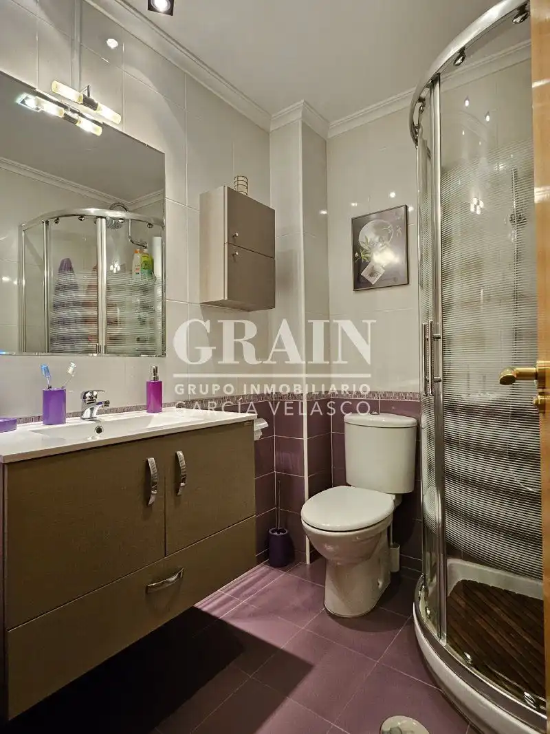 Badezimmer von Wohnung zum Verkauf in Albacete mit Heizung, Abstellraum und Balkon