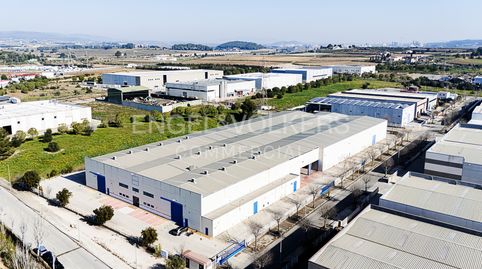 Nave industrial tipo C de 8000 m2 con patio de 6000 m2