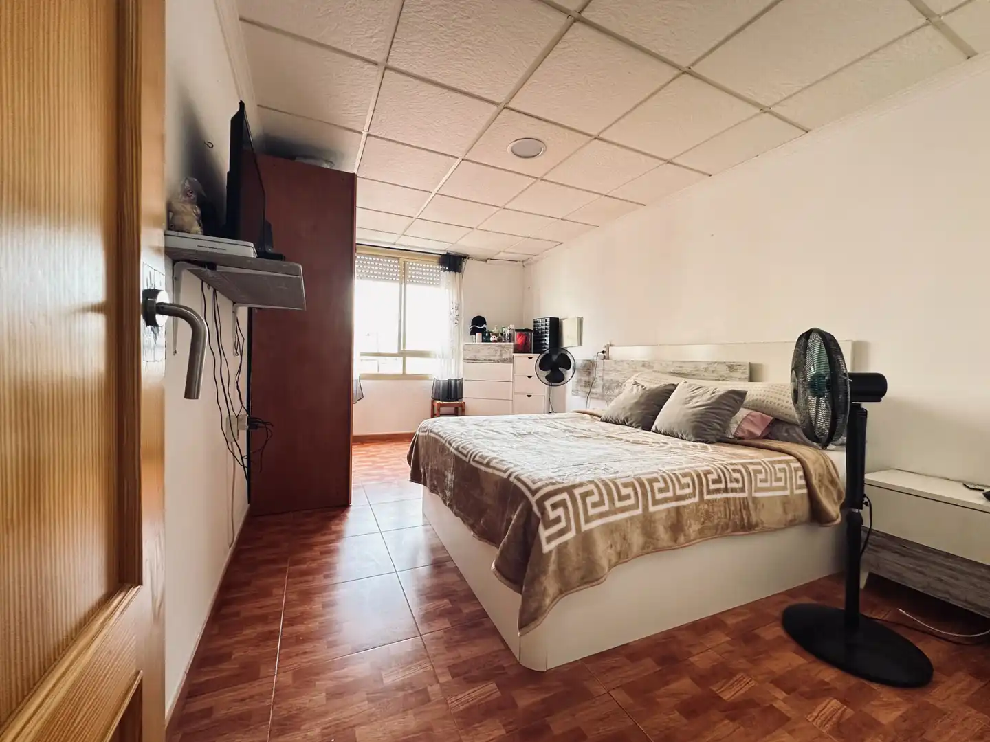 Piso con terraza en venta en Carrer d'Elx 41, imagen 32