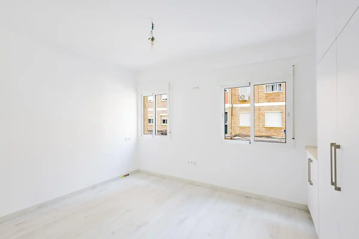 Habitación de Piso en venta en Málaga con Calefacción, Terraza y Balcón