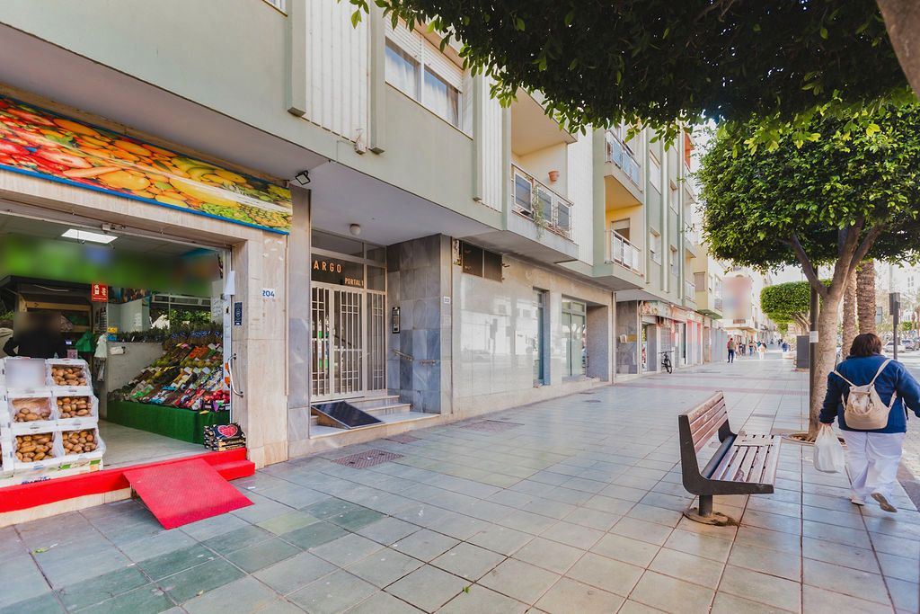 Vista exterior de Piso en venta en El Ejido