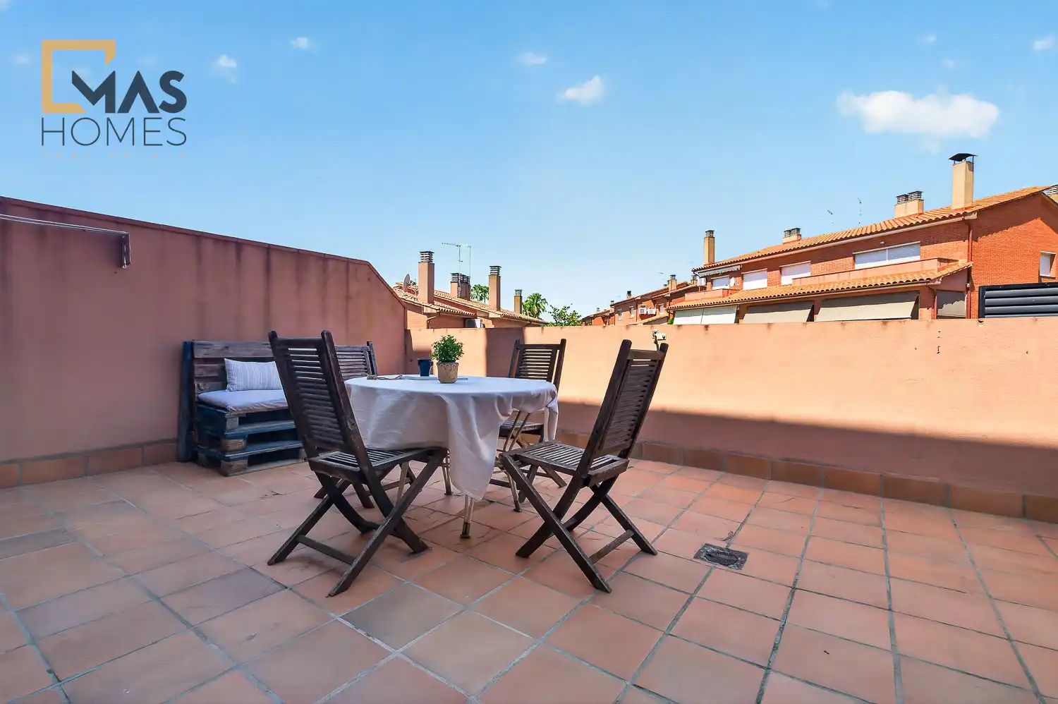 Terrassa de Casa adosada en venda en Martorell amb Aire condicionat, Calefacció i Jardí privat
