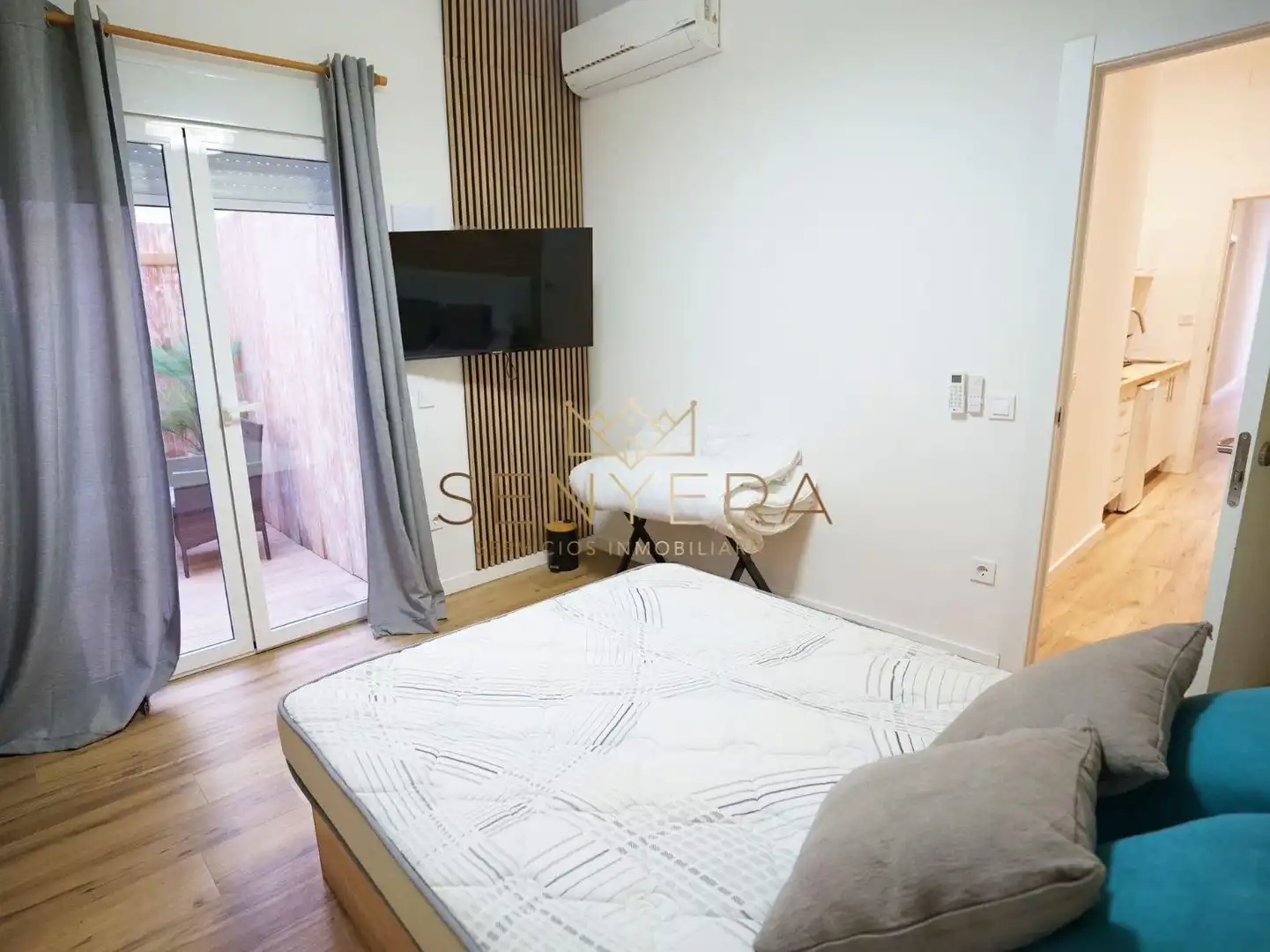 Bedroom of Buildings for sale in Valencia